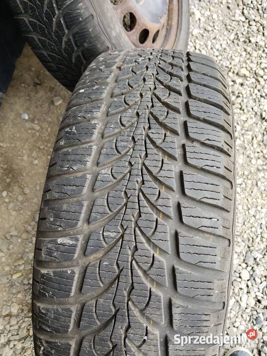 Felgi stalowe z oponami kołpaki Baćkowice sprzedam