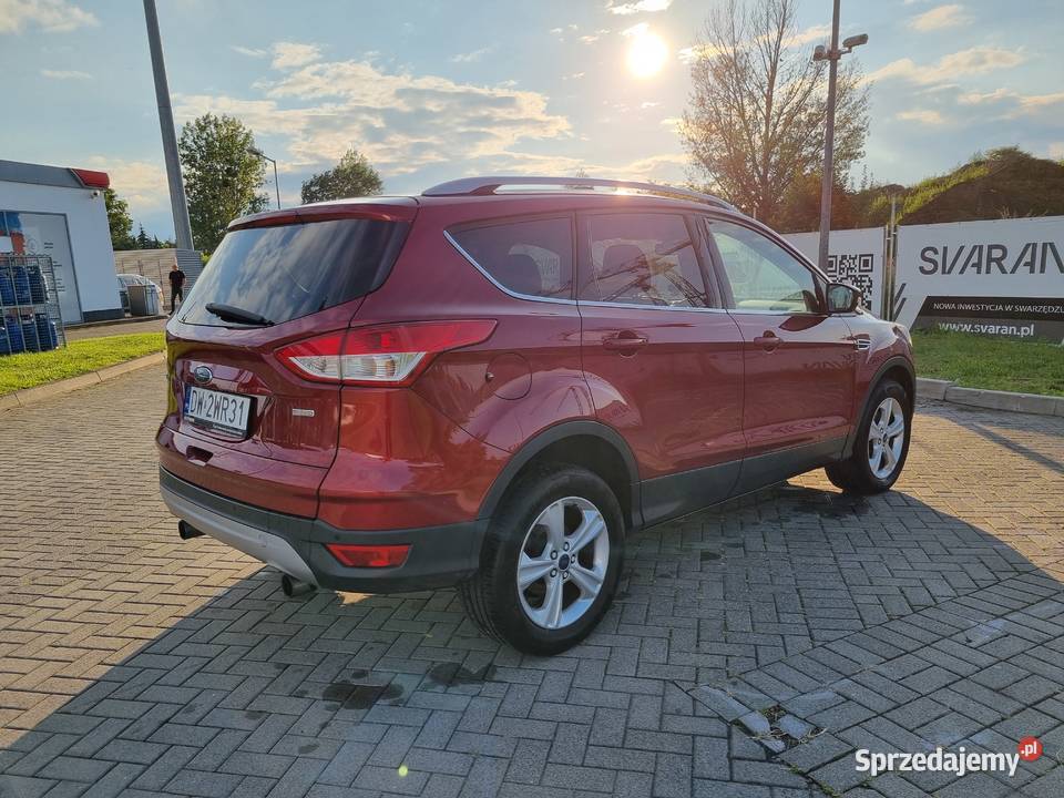 Ford Kuga 2016 r benzyna 15 150 100 sprawny nieuszkodzony Tulce