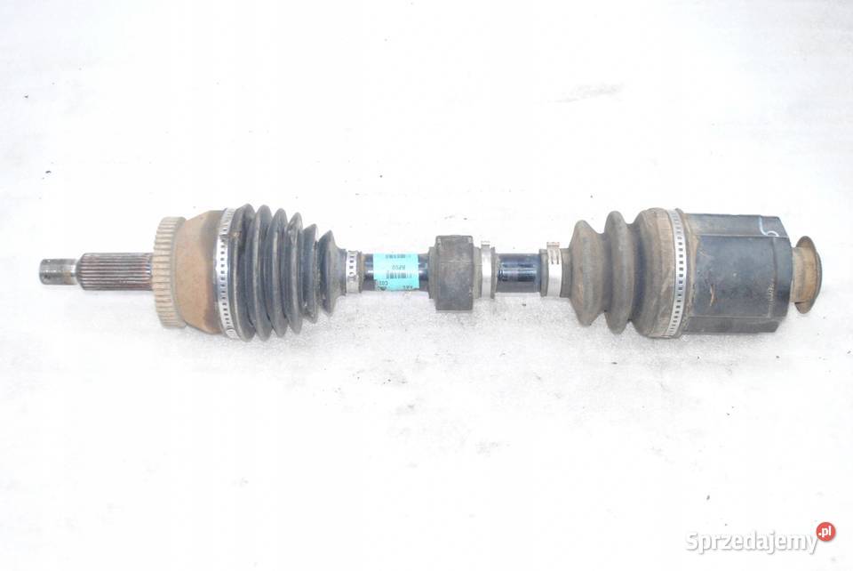 PÓŁOŚ PRAWY PRZÓD KIA SORENTO II 22 CRDI osobowe sprzedam