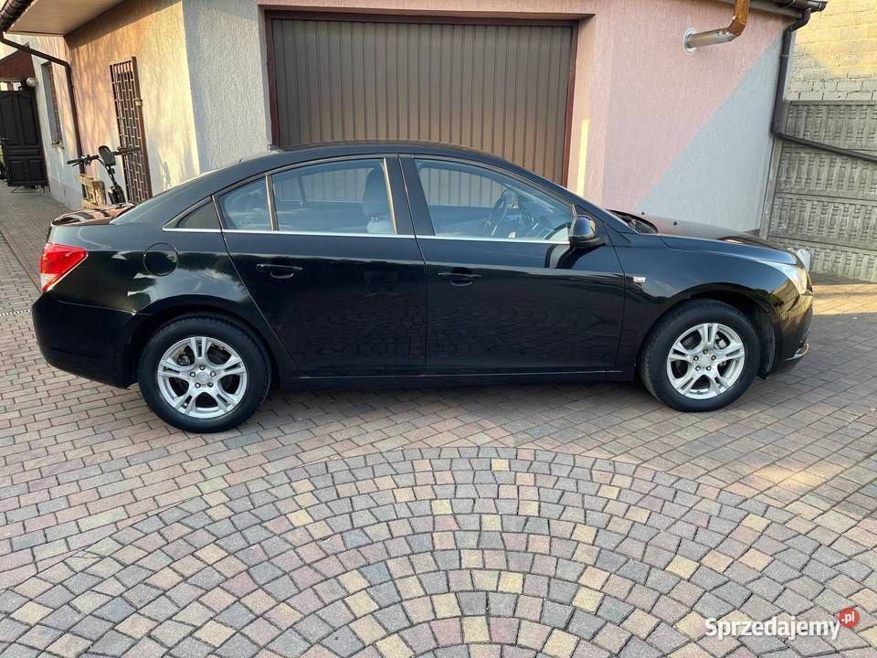 Chevrolet Cruze 18 benzyna 141 koni klima Nowy benzyna Częstochowa