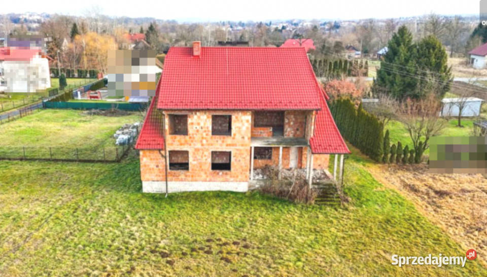 Dom iętrowy 200m2 w Jaśle stan surowy otwarty