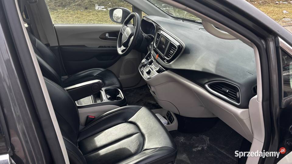 Chrysler Pacifica Voyager podlaskie Białystok