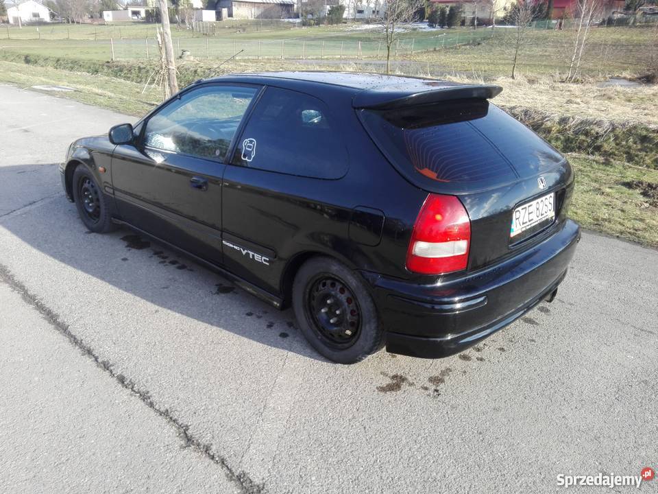 Honda Civic VI Ek3 D15Z6 czarny Civic Krasne