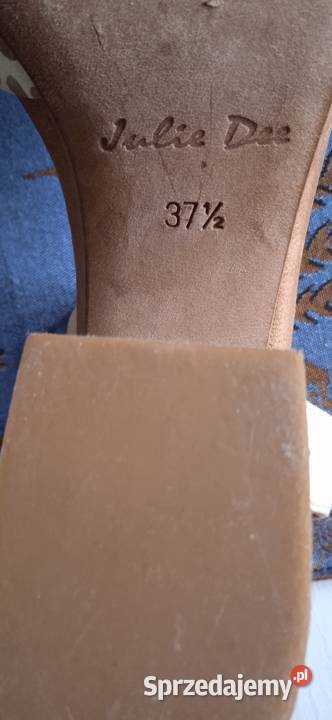 MARKOWELETNIE SANDAŁY NA OBCASIE r 375