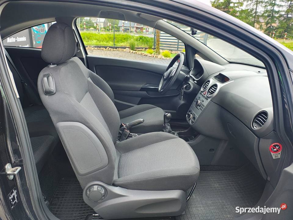 Opel Corsa 12 Benzyna Niski przebieg Zarszyn
