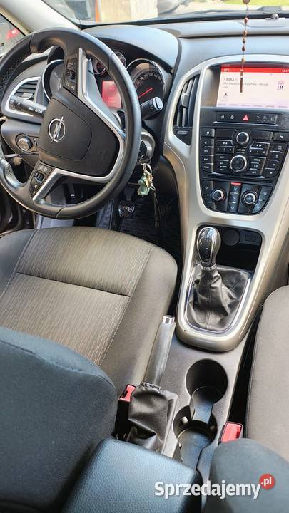 OPEL ASTRA J 2014R 17 CDTI Masłów Pierwszy sprzedam