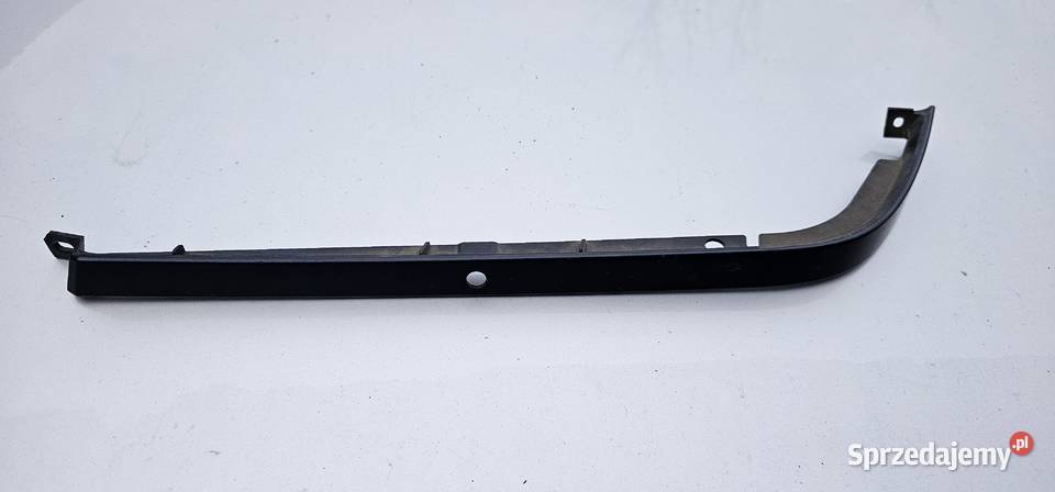 Listwa pod lampe lewa mercedes w202 2028260577 Rok produkcji 1999 Zbąszyń