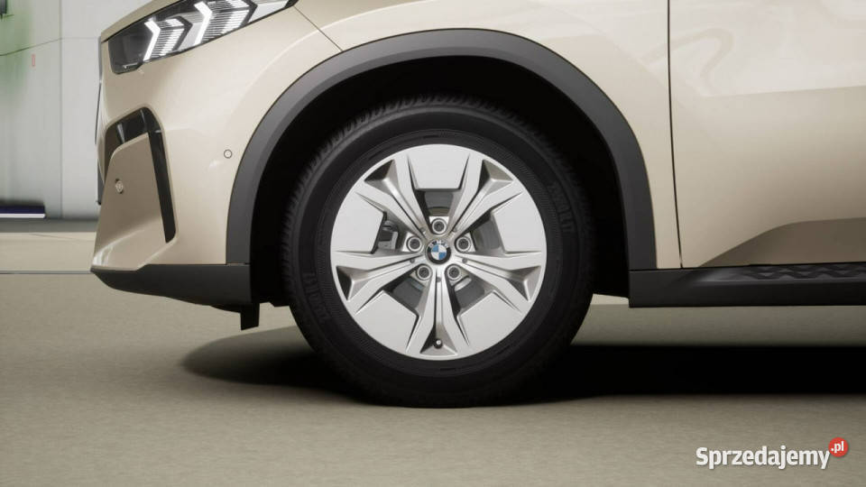 BMW iX2 iX2 eDrive20 Dostępne ręki Rok produkcji 2026 Samochody osobowe Łódź sprzedam