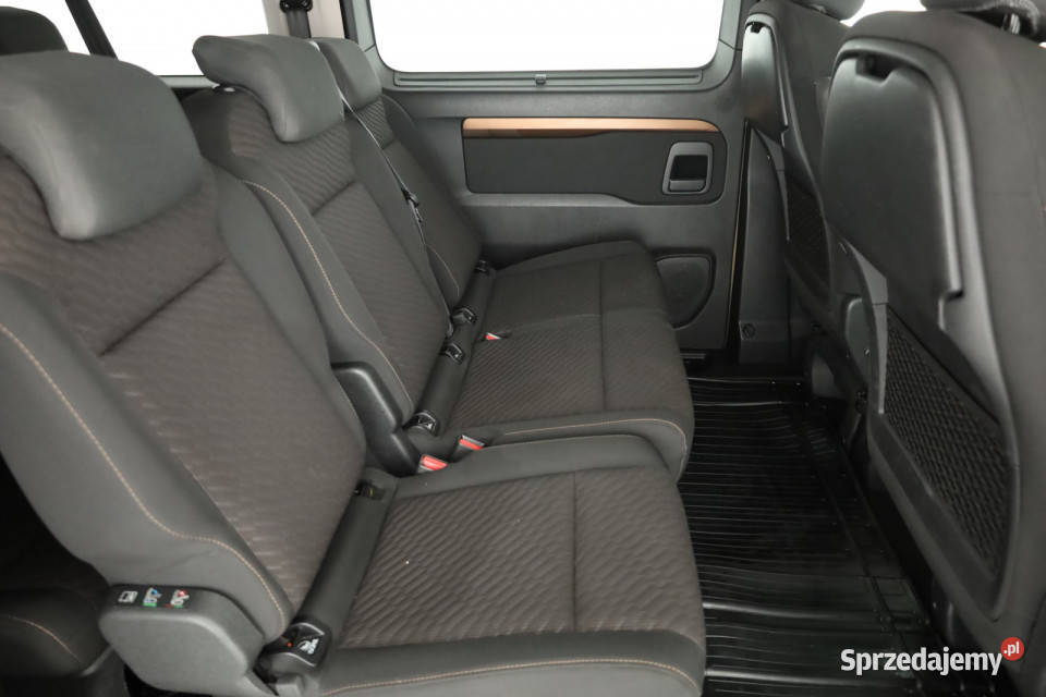 Toyota ProAce 20 D4D światła LED mazowieckie Piaseczno