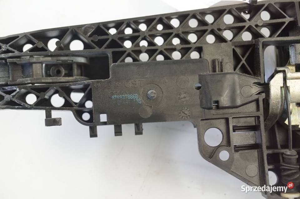 8T0837886B A4 B8 KLAMKA PRAWA TYŁ Lipno