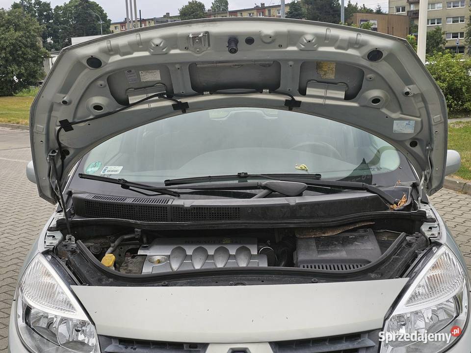 Renault Scenic II 16 benzyna niski przebieg Łódź