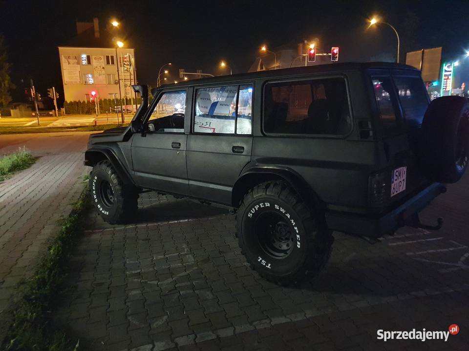 Nissan Patrol Y60 seria 28 D rozmiar kół 38 cala