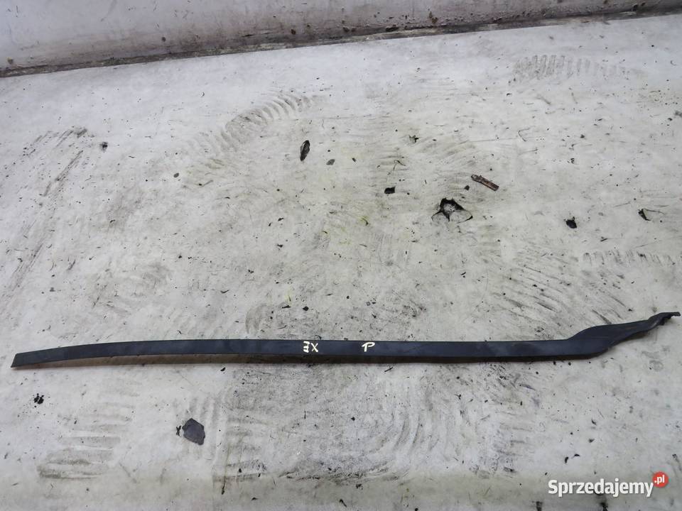 LISTWA SZYBY CZOŁOWEJ JAGUAR XE GX73025A52AC
