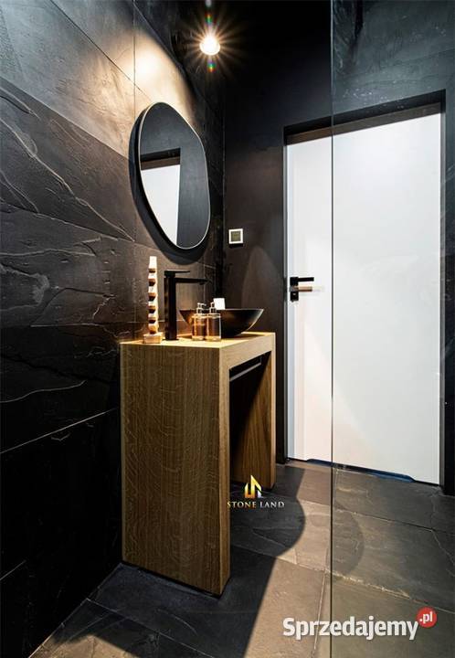 Dekoracyjna czarna okładzina kamiennafornir Bielany Wrocławskie