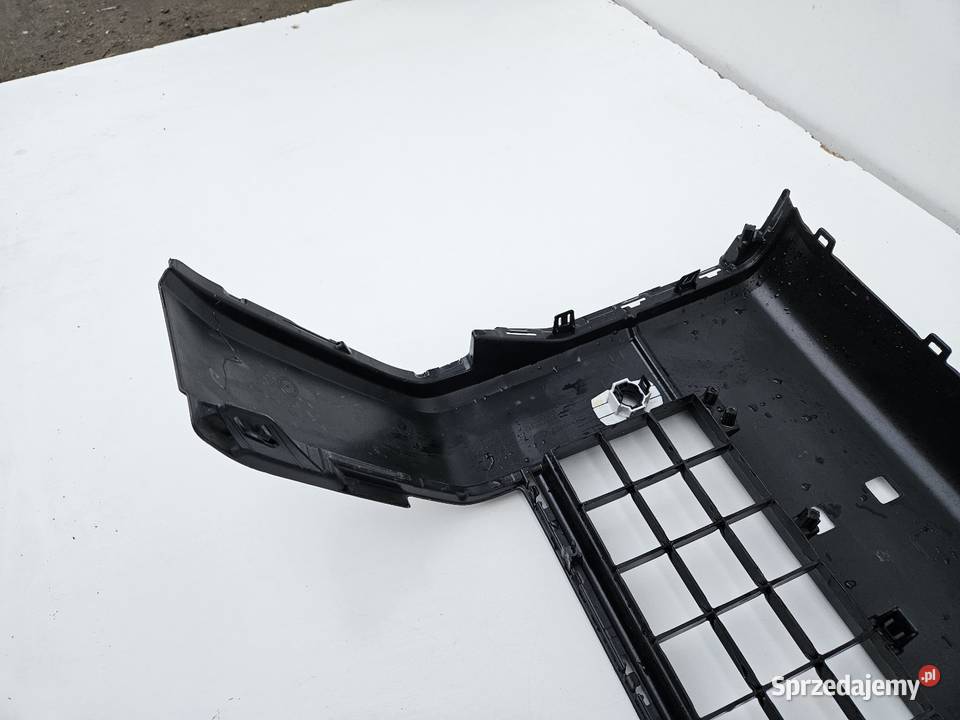 TOYOTA LAND CRUISER J250 PRADO KRATKA ŚRODKOWA