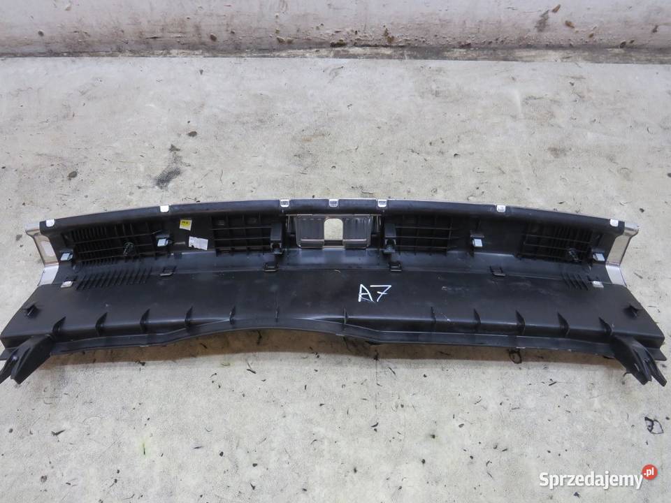 OSŁONA PASA BAGAŻNIKA AUDI A7 4G osobowe sprzedam