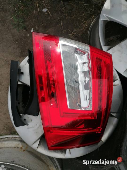 lampy tył skoda Octavia 2013 Oborniki sprzedam