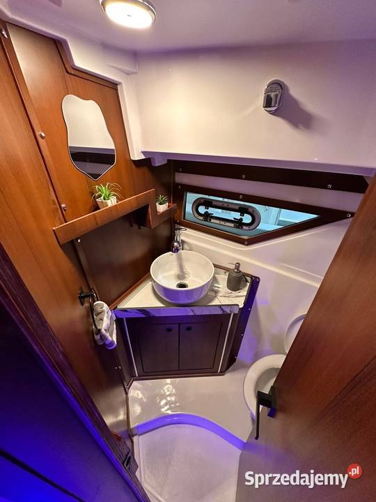 Jacht kabinowy FLOATING STAR 875 dł875m 8 os pełny VAT