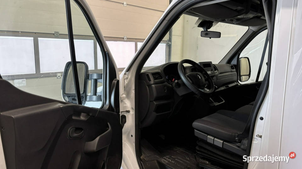 Renault Master FWD 23 dCi E6 35t L3H1 SSE Grójec