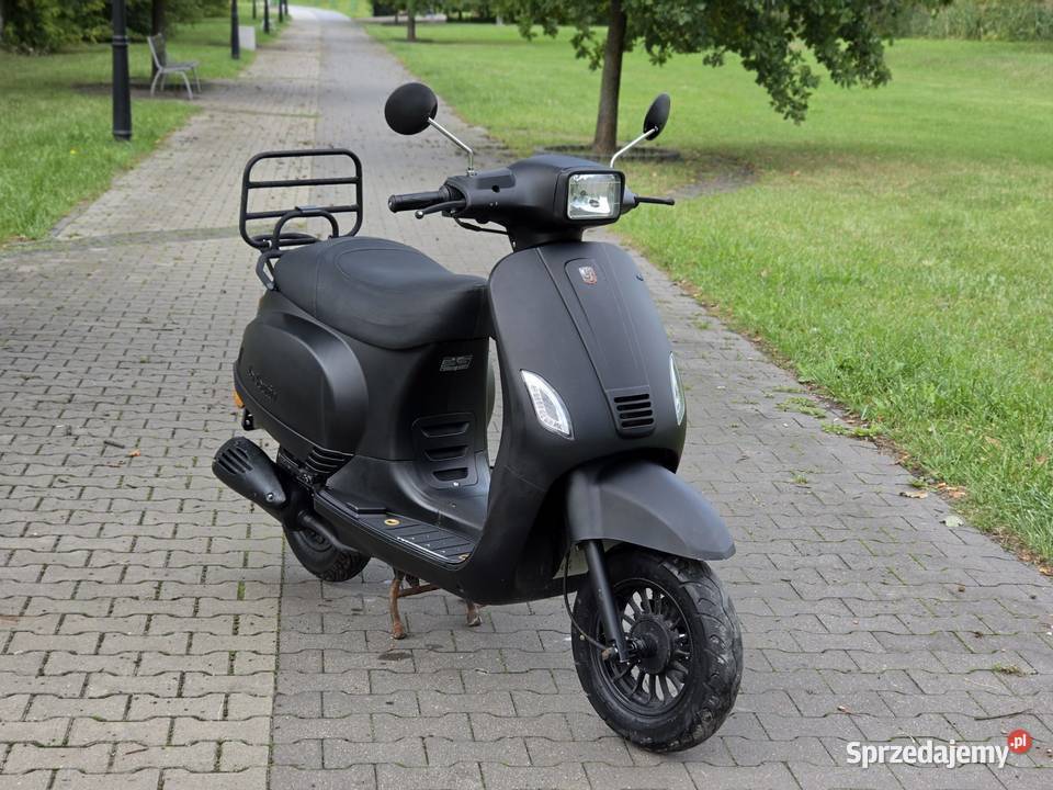 Skuter LA Souris VX50 w stylu retro Vespa nieuszkodzony