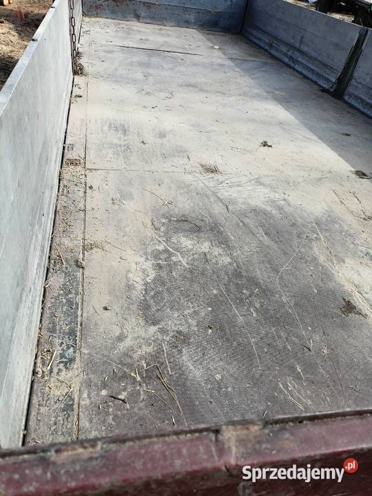 Przyczepa laweta wóz nieuszkodzony