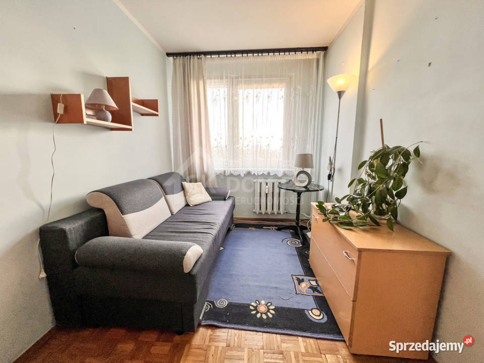 4pokojowe mieszkanie do remontu Gagarina Radom 64.9m2 mazowieckie