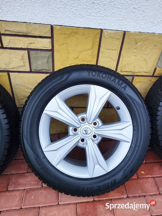 Komplet kół zimowych Toyota OE 21560R17 Yokohama Tarnów