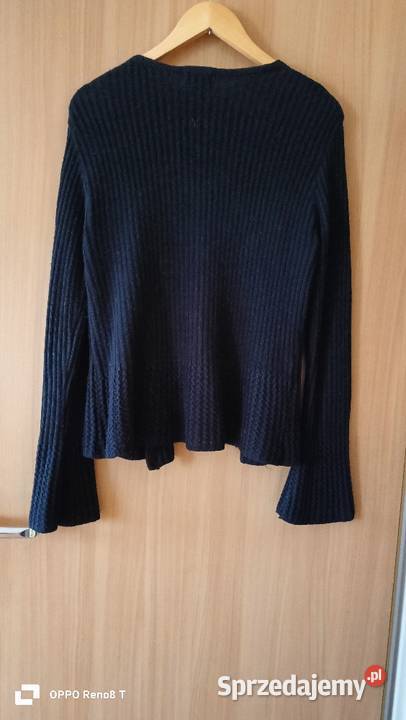Sweter Stołeczna sprzedam