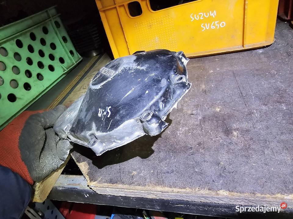 Suzuki GSX 600 f gsf pokrywa lewa kapa gsf600 Jelenia Góra