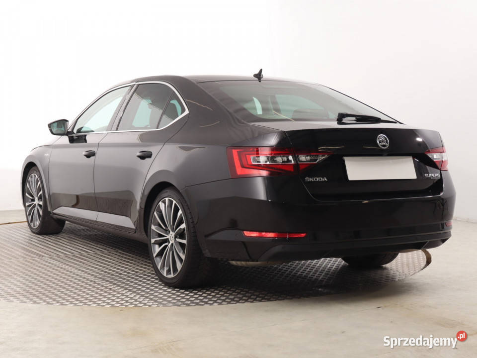 Skoda Superb 20 TSI pełny VAT Škoda Katowice