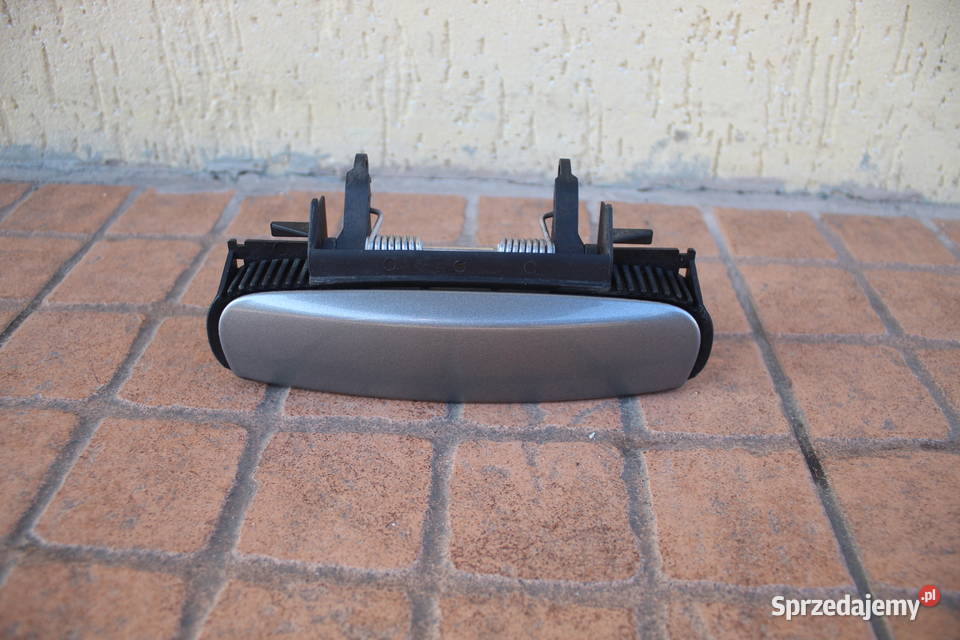 KLAMKA DRZWI LEWY TYŁ LY7Q AUDI A4 B6 4B0839885 osobowe wielkopolskie