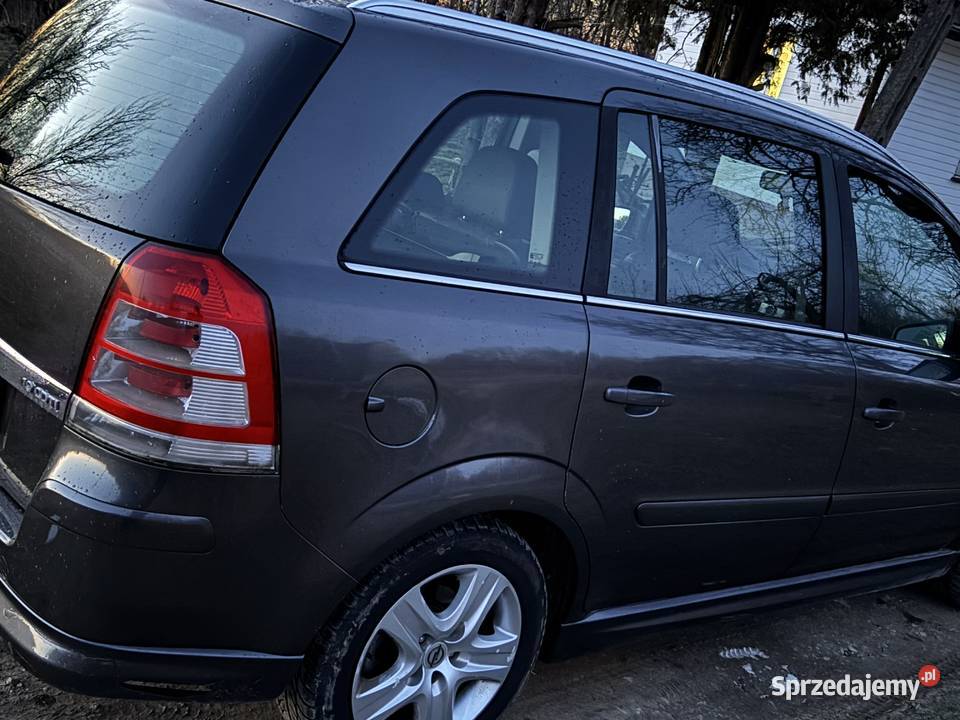Opel zafira 19cdti 120 koni