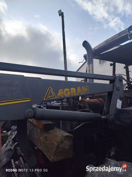 Tur ładowacz czołowy Agram case 4 cylindry seria Ktery