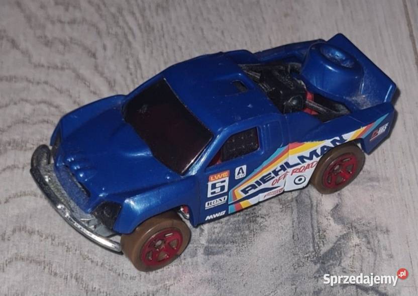 Autko sam9ochód resorak Hot Wheels Off Track sprzedam