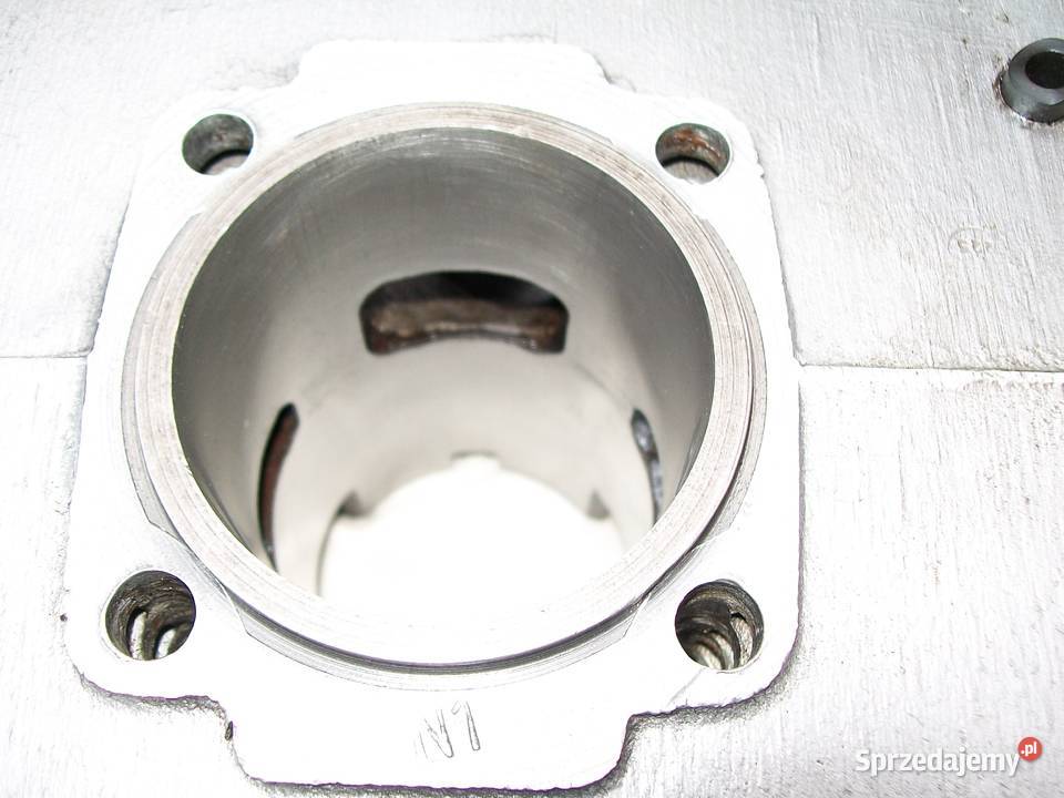 WSK 175 WIATR M21W2A SILNIK 059 TŁOK CYLINDER Świerzawa