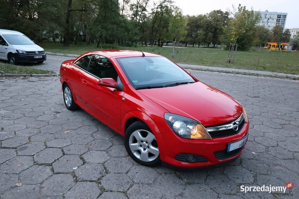 Czerwona Astra TwinTop 18 HAK Przegląd do 122026 Motoryzacja Warszawa