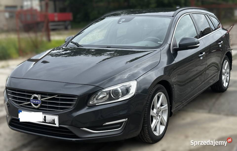 Volvo V60 I 2.0 2.0D 181 km, Momnetum, klima, nawigacja, skóra, webasto