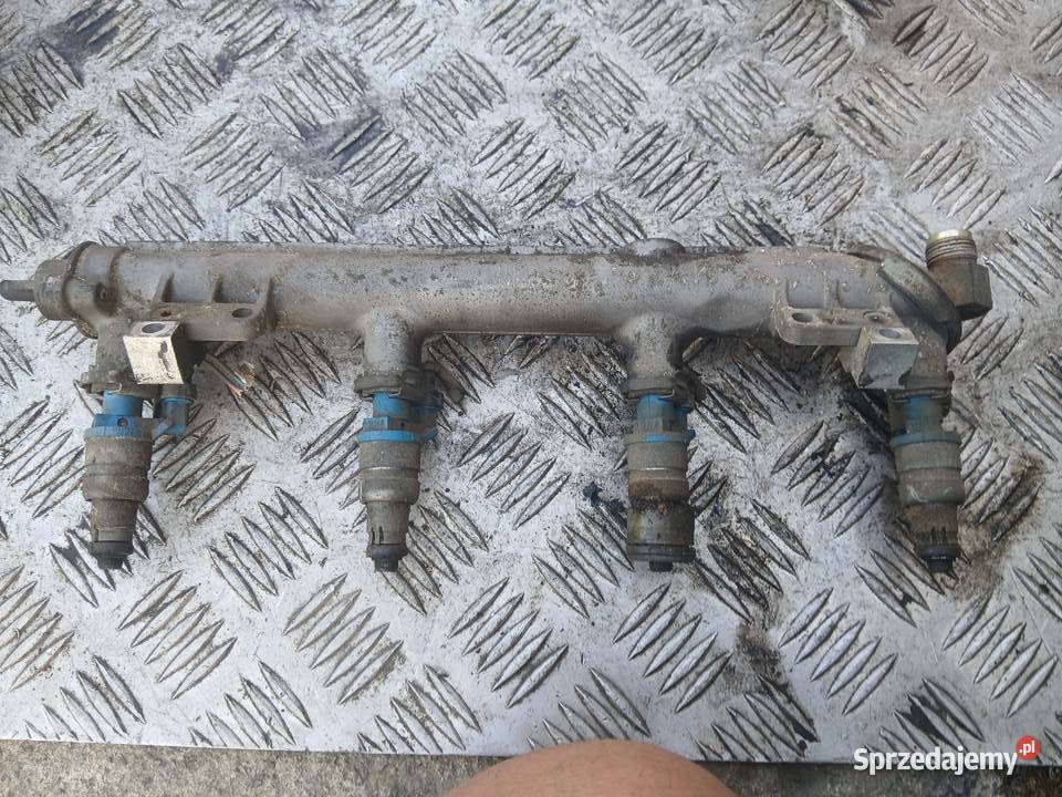 Listwa wtryskowa wtryski Saab 20 TB 12790825 małopolskie Radłów