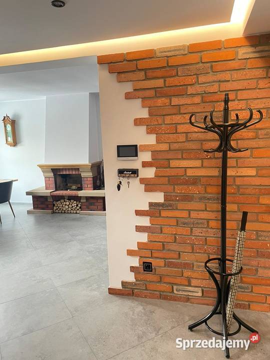 Płytki cięte ze środka cegły rozbiórkowej Bytom