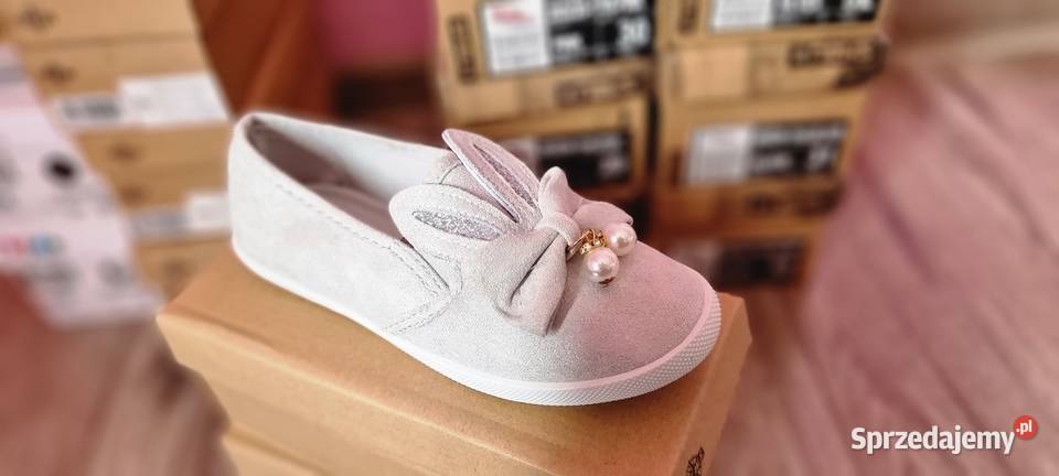 Sandałki buciki letnie dziewczęce sprzedam