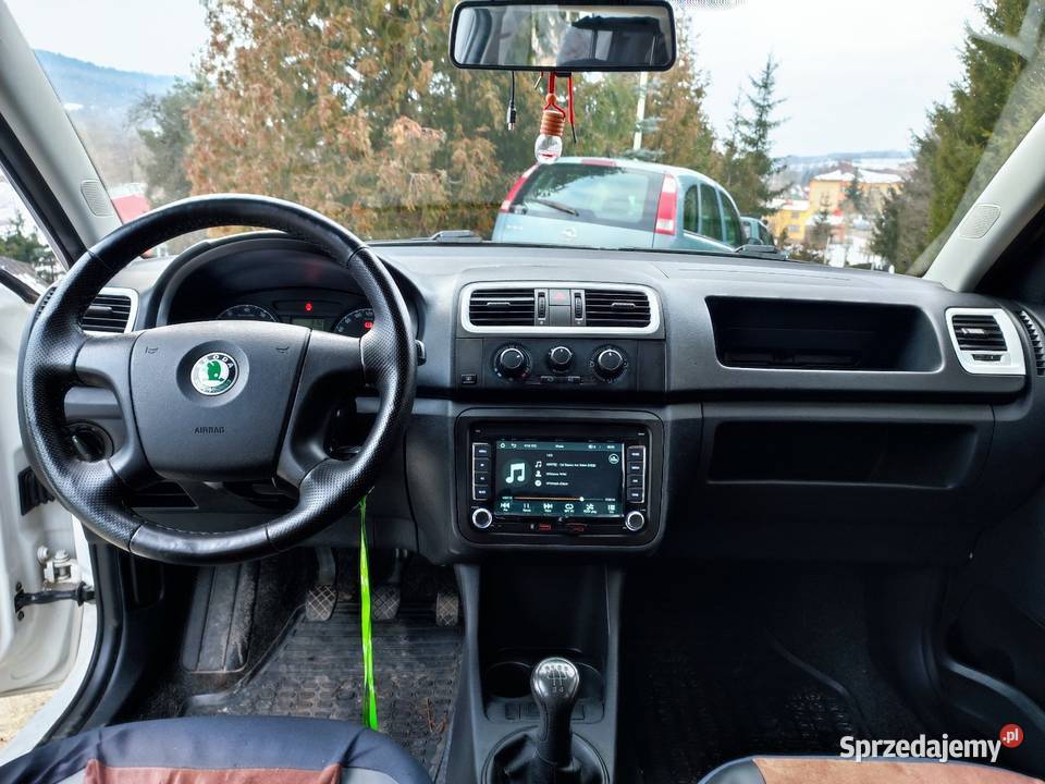 Ładna nie zgnita Skoda Fabia 12 benzyna 2007 manualna Domaradz