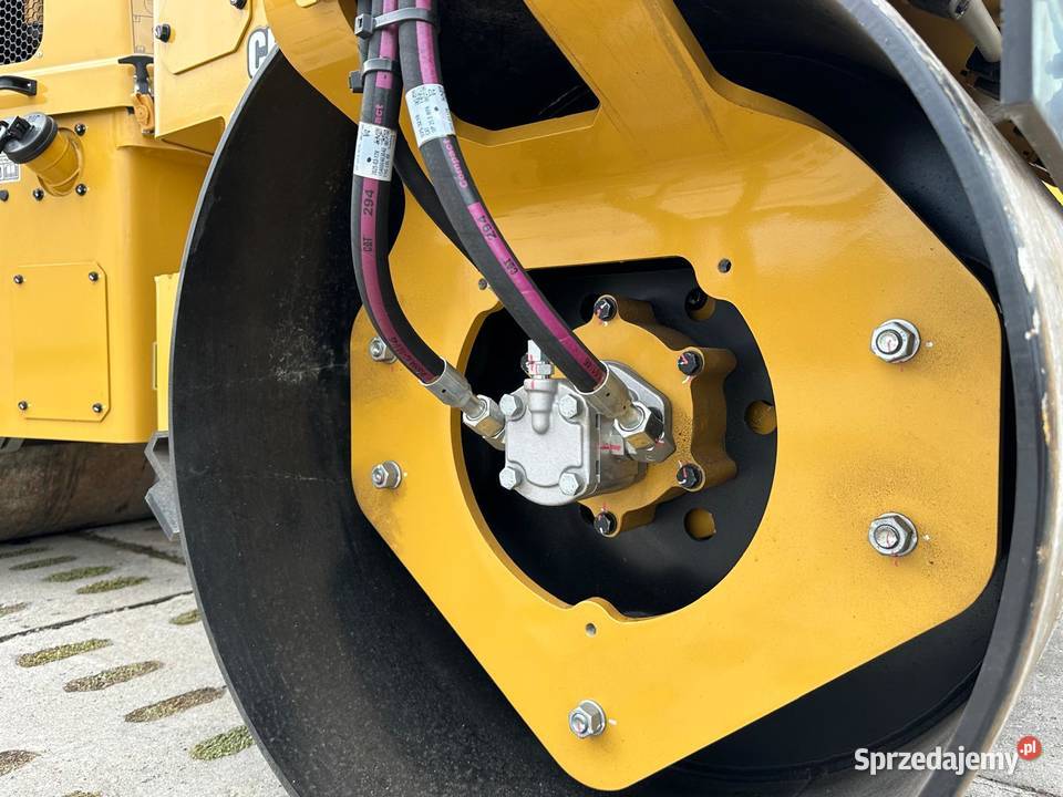 WALEC DROGOWY CATERPILLAR CB27 GC