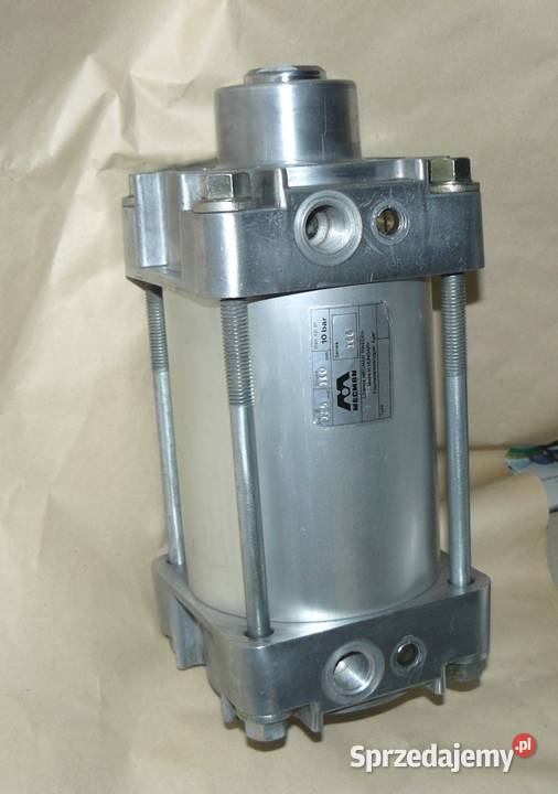 Siłownik pneumatyczny MECMAN 166 125 mm 100 mm Produkcja Pacanówka
