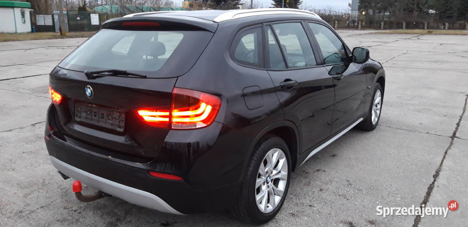 Zadbane Bmw X1 E 84 xDrive 20 D 177 179000 elektrochrom. lusterko wst. X1 sprzedam