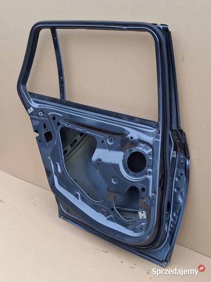 BMW 3 F31 KOMBI DRZWI LEWY TYŁ LEWE TYLNE Bieleń