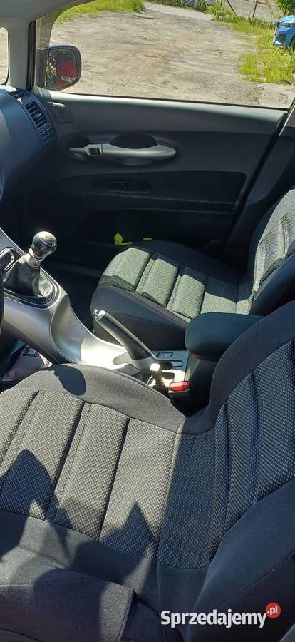 Toyota Auris 16 132 benzyna Łódź