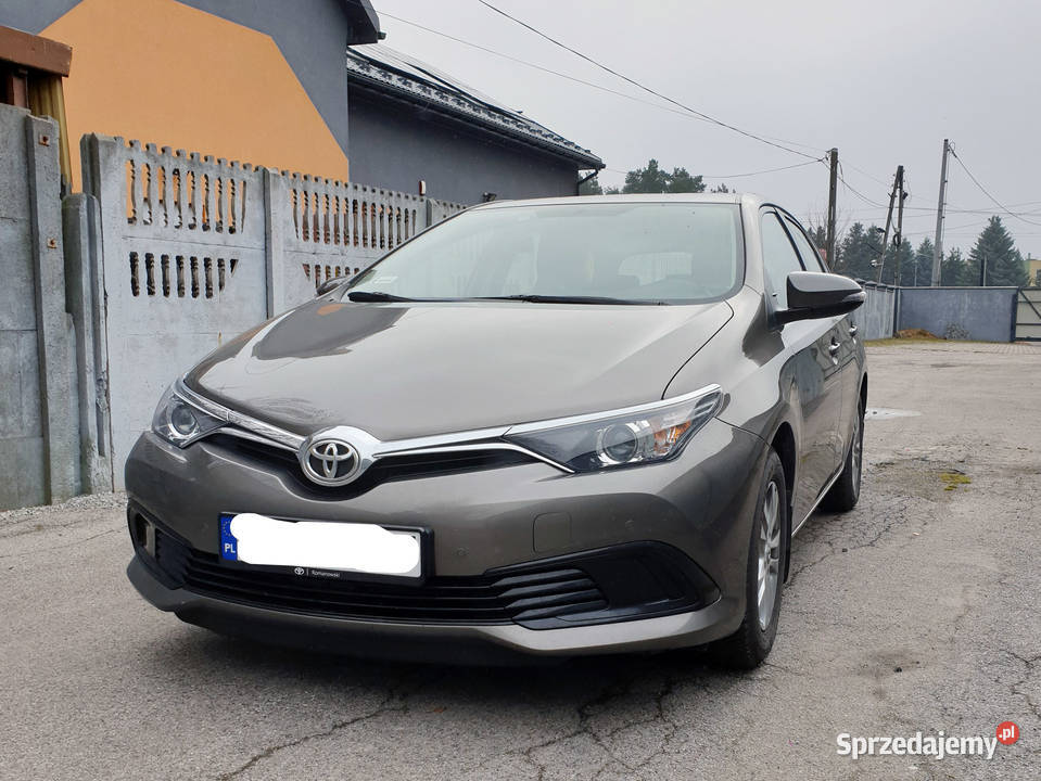 TOYOTA AURIS ACTIVE CITY 133 benzyna 2017 Warszawa
