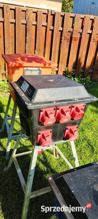 Erbetka skrzynka rozdzielnia budowlana 230 400 V Pozostałe opolskie Namysłów