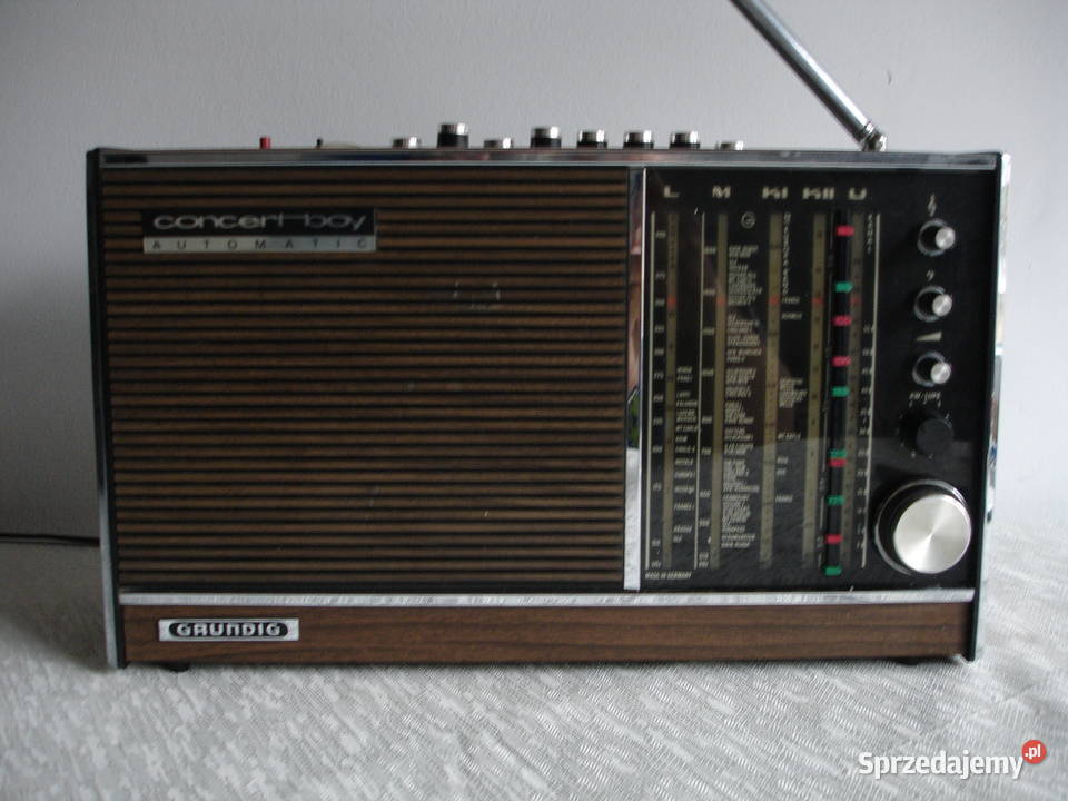 Radio GRUNDIG-BOY automatic 209