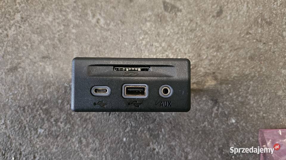 Multimedia SIM AUX Android USB Port GM 2019 Gorzów Wielkopolski